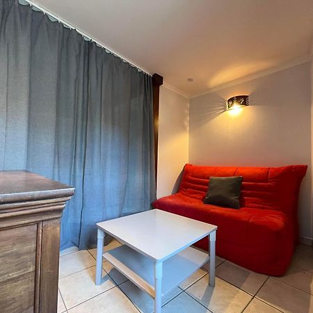 Le Pied De Ville Pouzenc Embrun Esterno foto